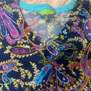 Vera Bradley scrub top